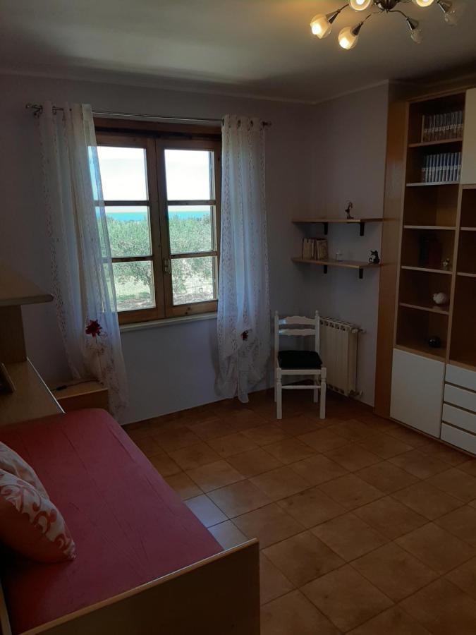 Bed and Breakfast Casanonnavittoria Terrasini Esterno foto