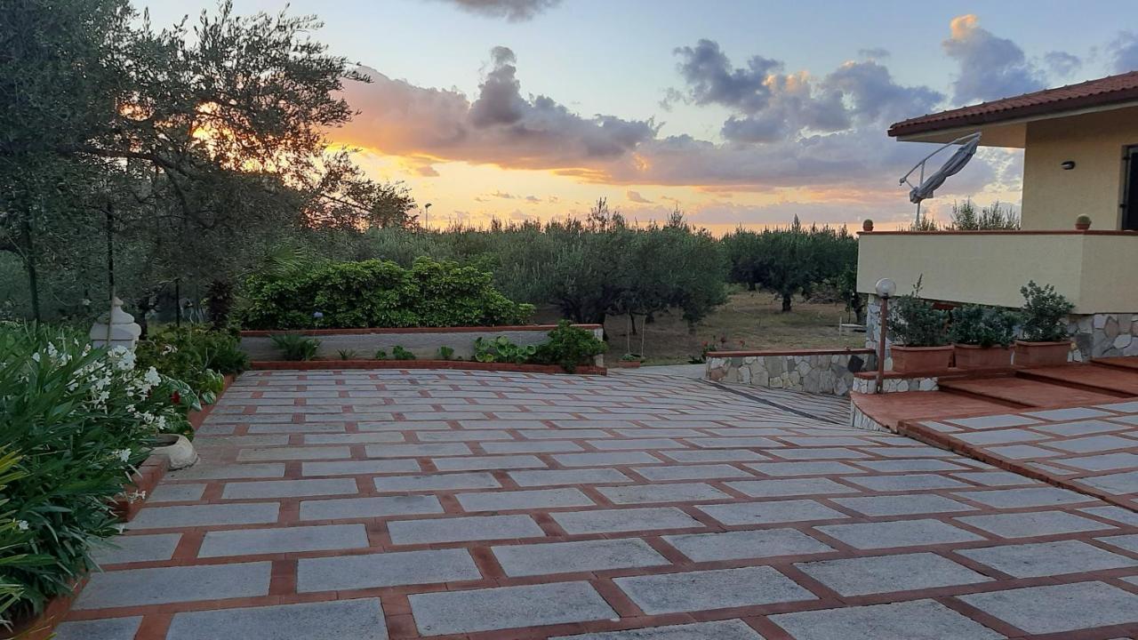 Bed and Breakfast Casanonnavittoria Terrasini Esterno foto